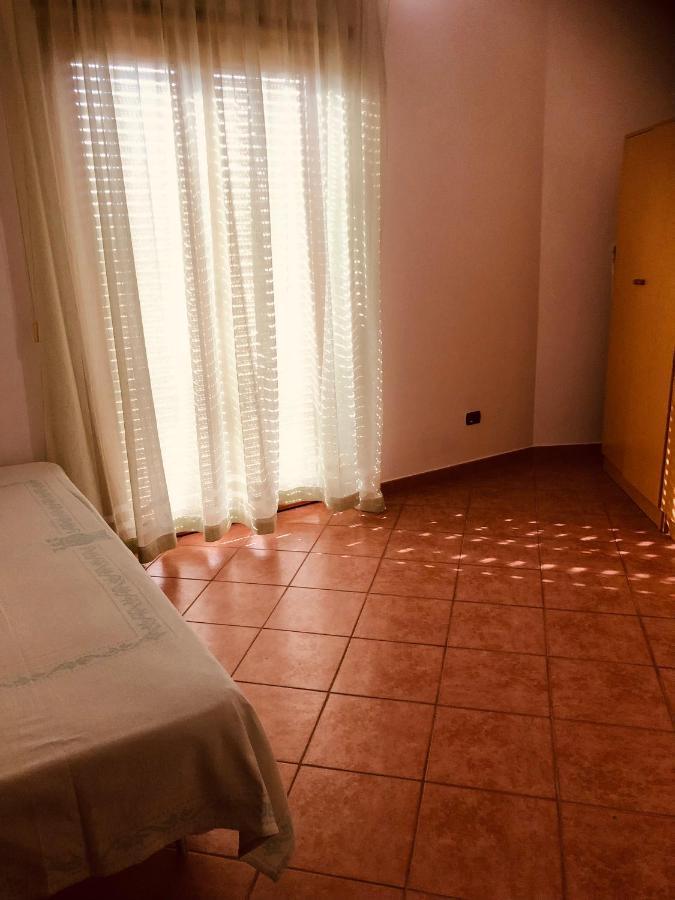 Appartamento In Centro Tortolì Eksteriør billede