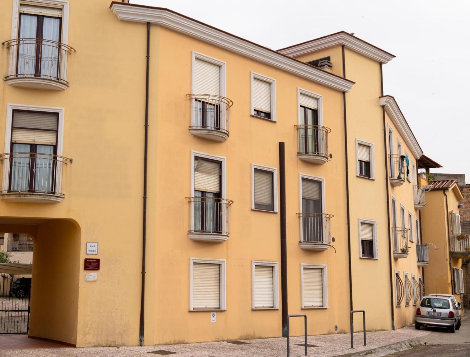 Appartamento In Centro Tortolì Eksteriør billede